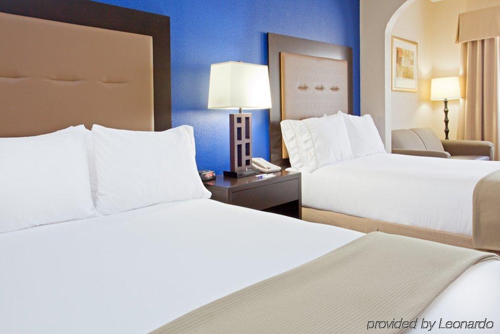 Holiday Inn Express Houston North-1960 Champions Area Louetta Ngoại thất bức ảnh